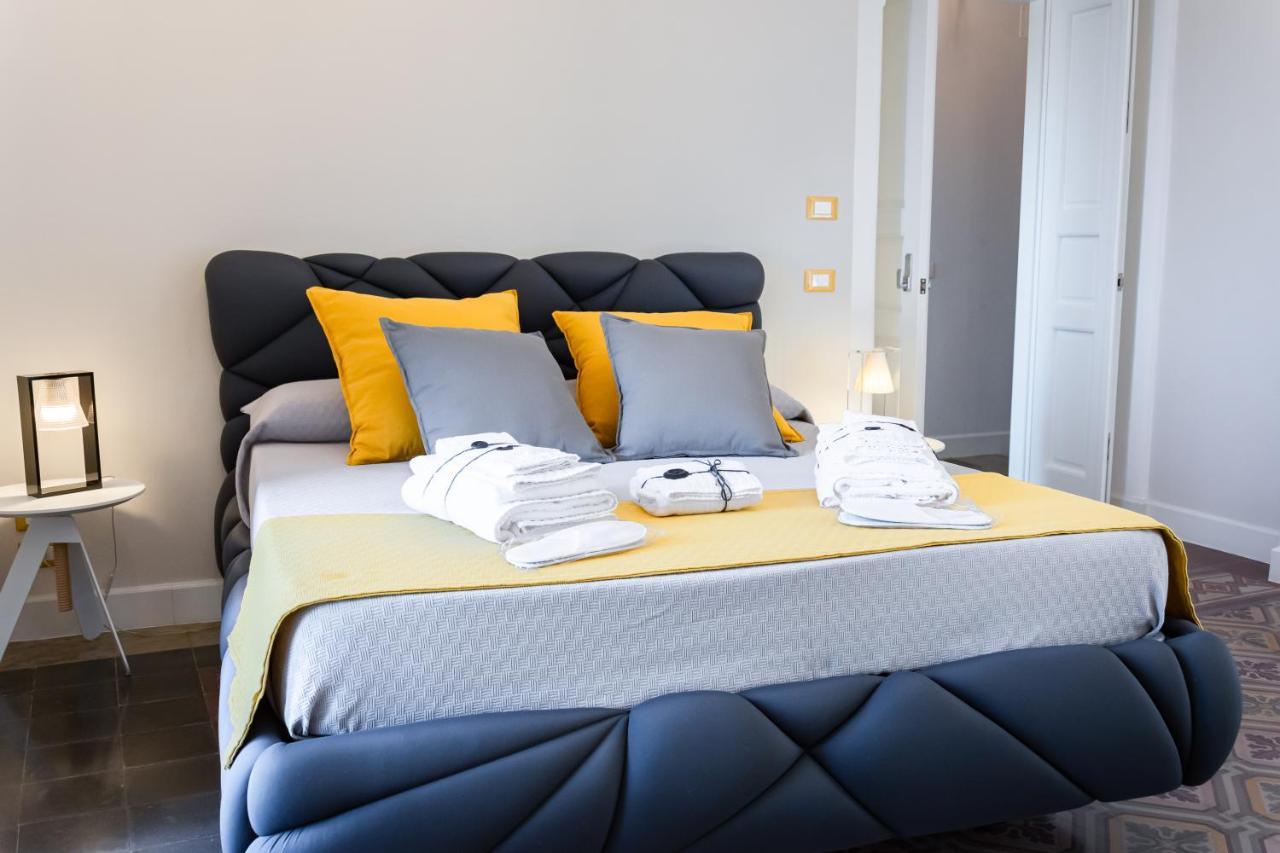 Dimora Cavour Bed and Breakfast Amantea Exteriör bild