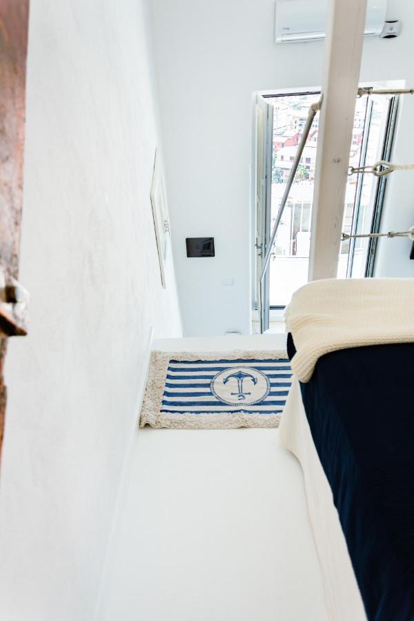 Dimora Cavour Bed and Breakfast Amantea Exteriör bild